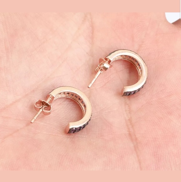 Rose gold half circle amethyst earrings - Picture 2 of 3